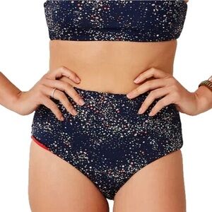 Carve Designs Geneva/Rosella Reversible Bikini Bottoms Blue Floral Red Ribbed Lg